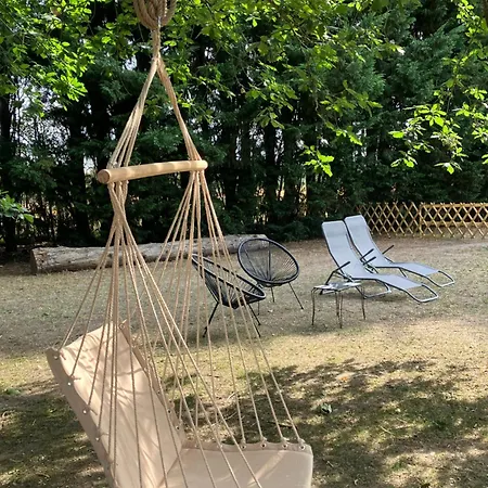 St Nicolas Ancien Corps De Ferme Horticole