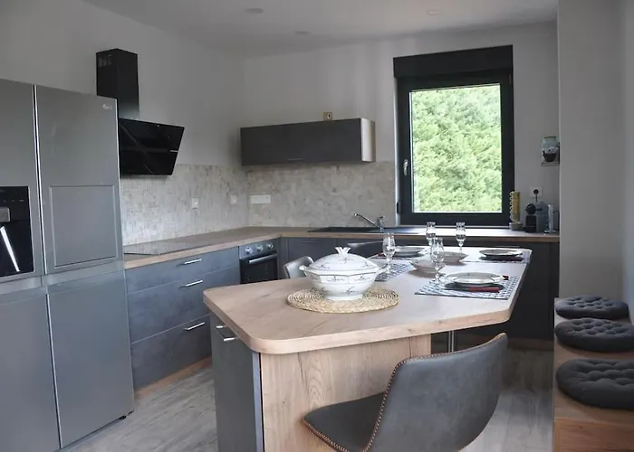 St Nicolas Ancien Corps De Ferme Horticole * Freyming-Merlebach